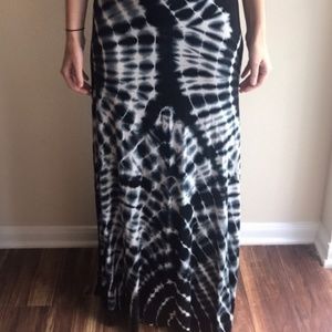 Maxi skirt